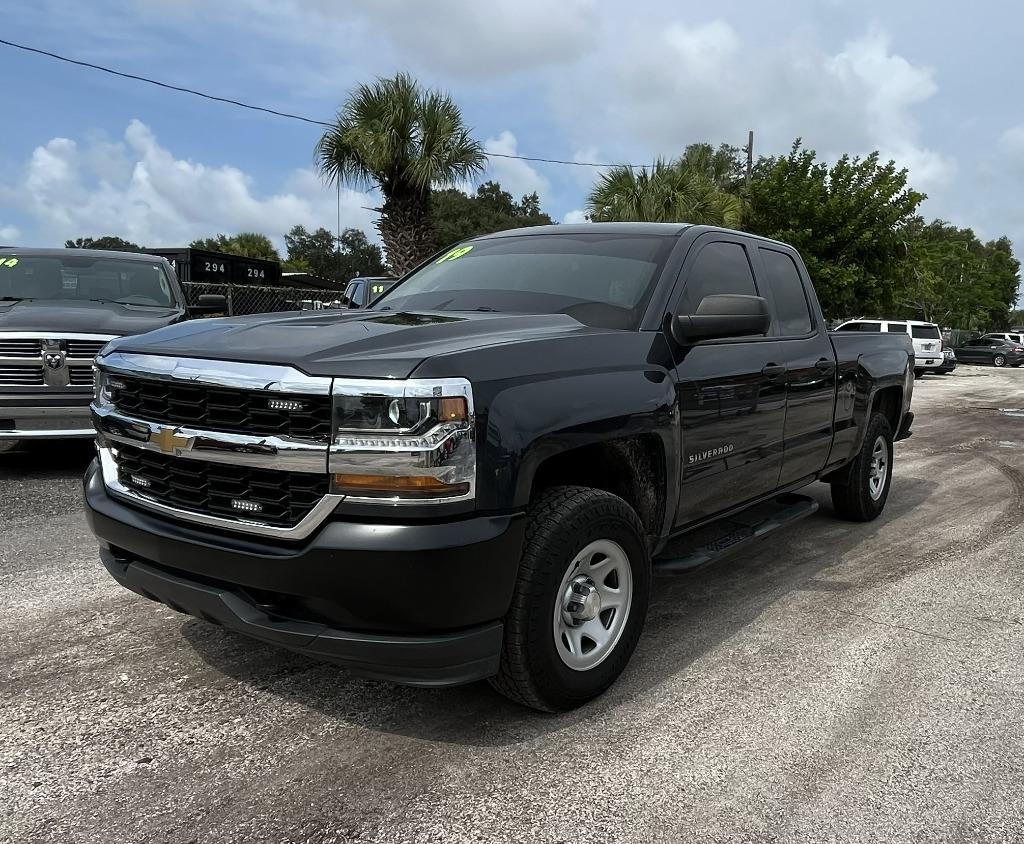 chevrolet silverado 1500 ld 2019 2GCVKNEC6K1226017 image chevrolet silverado 1500 ld 2019 2GCVKNEC6K1226017 image